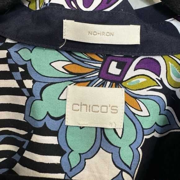 CHICOS Size 3 US XL No Iron Print Blouse Abstract Floral Print Button Up Shirt - Picture 3 of 3